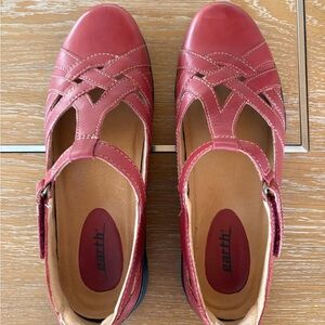 Earth Women's Ruby Red Leather Mary Janes